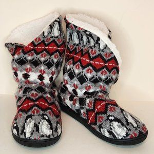 Vera Bradley Penguin Cozy Slippers - NWT - Size Small 5-6